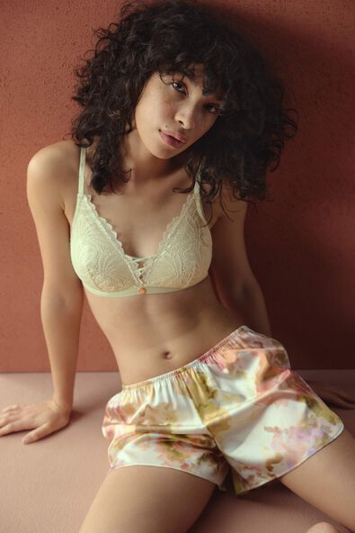 25_1_19_AngelinaAmaya