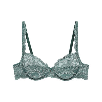 25_3_41_LuxuryDesire